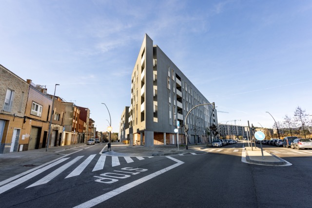 Promoción viviendas Can Colomer Terrassa (79) en tamaño mediano